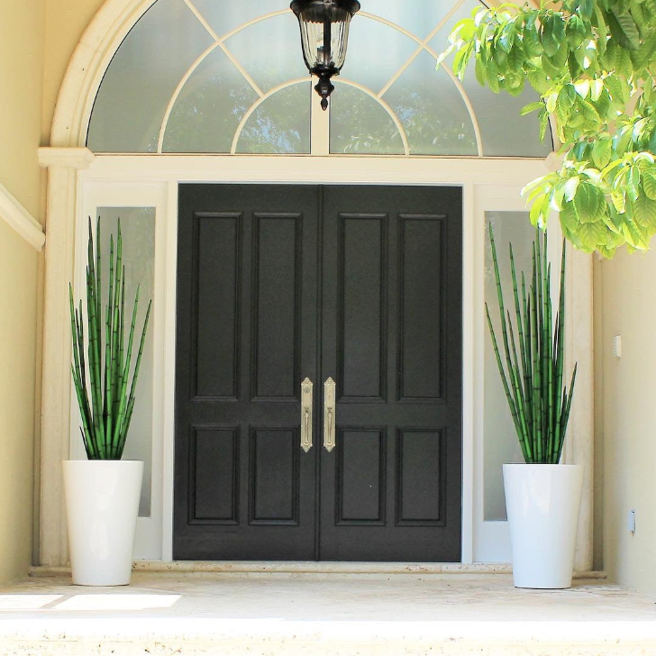 Artificial Cobra Grass (160 cm) with Belle M Pot